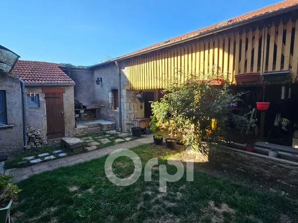 Maison 6 pièces 147 m²
