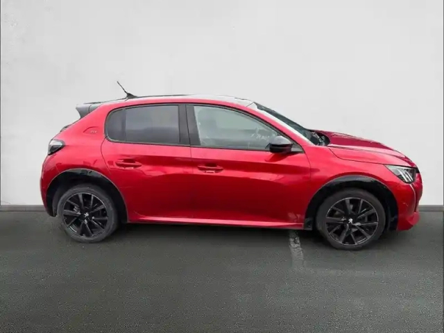 Peugeot 208 puretech 130 s&amp;s eat8 — photo 4