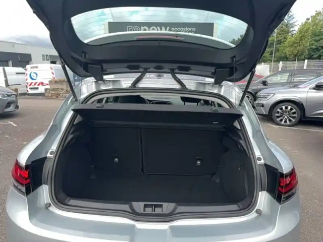 Renault Megane mégane iv berline blue dci 115 - 20 — photo 40