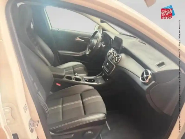 Mercedes Gla 180 intuition 7g-dct — photo 5