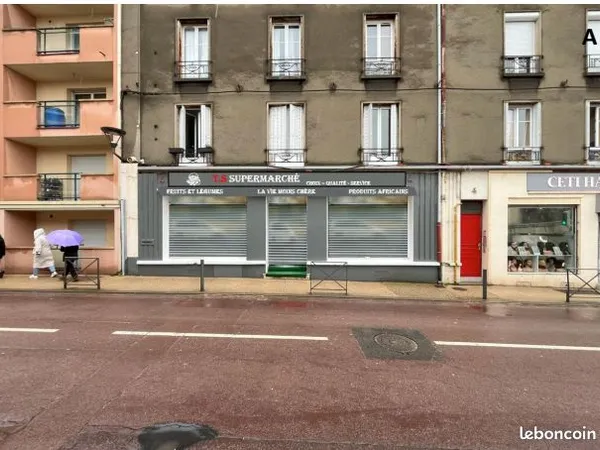 Boutique 84 m² JUVISY SUR ORGE