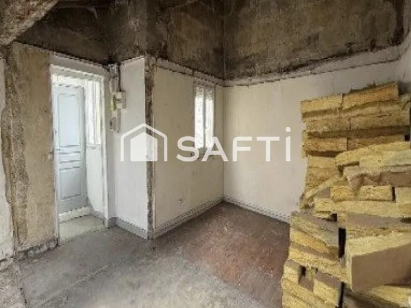 Bordeaux Chartrons - OPPORTUNITE A SAISIR - Appartement de type T2 à rénover