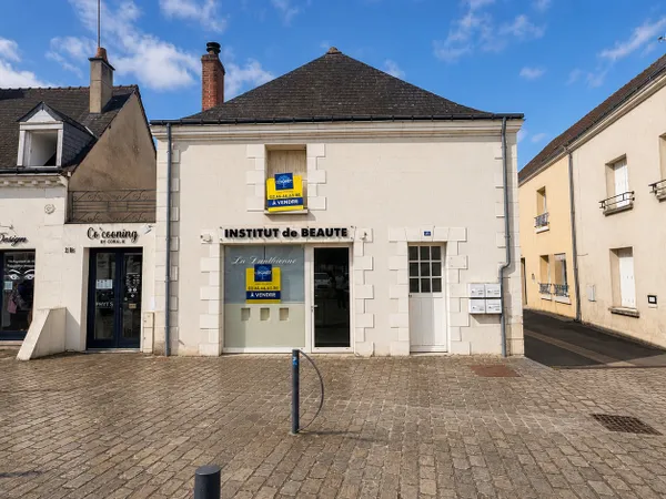 Local commercial Veigne 5 pièce(s) 110 m2