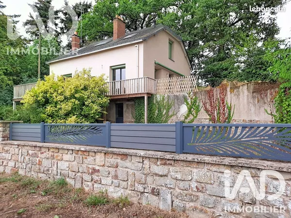 Propriété 6 pièces 135 m²