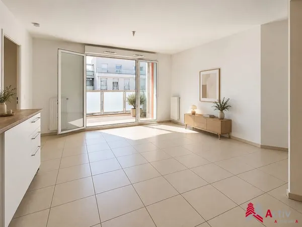 EXCLUSIVITÉ - LYON 7e - 3 PIÈCES LUMINEUX AVEC TERRASSE ET