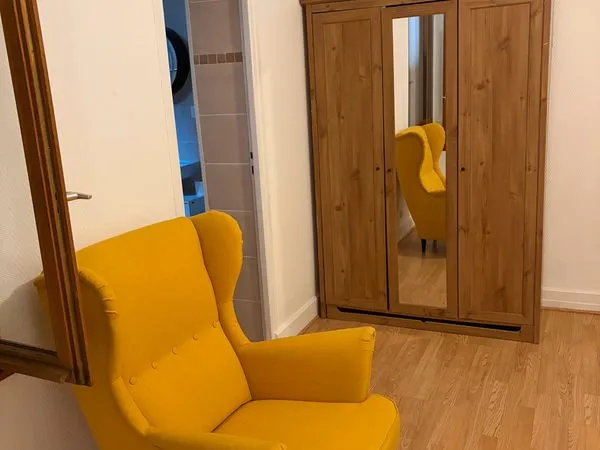Appartement T2,5 meublé de 47m² entièrement rénové - Plein centre-ville / Proche Gare et toutes les 
