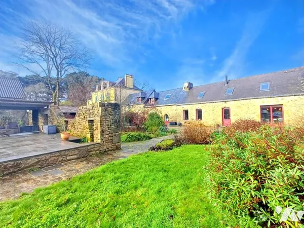 Maison 8 pièces 257 m²