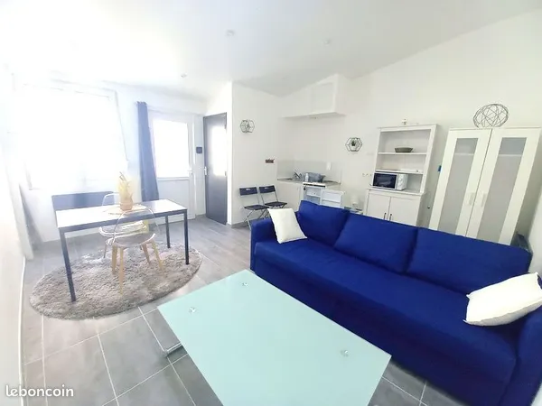 Studio 1 pièce 24 m²