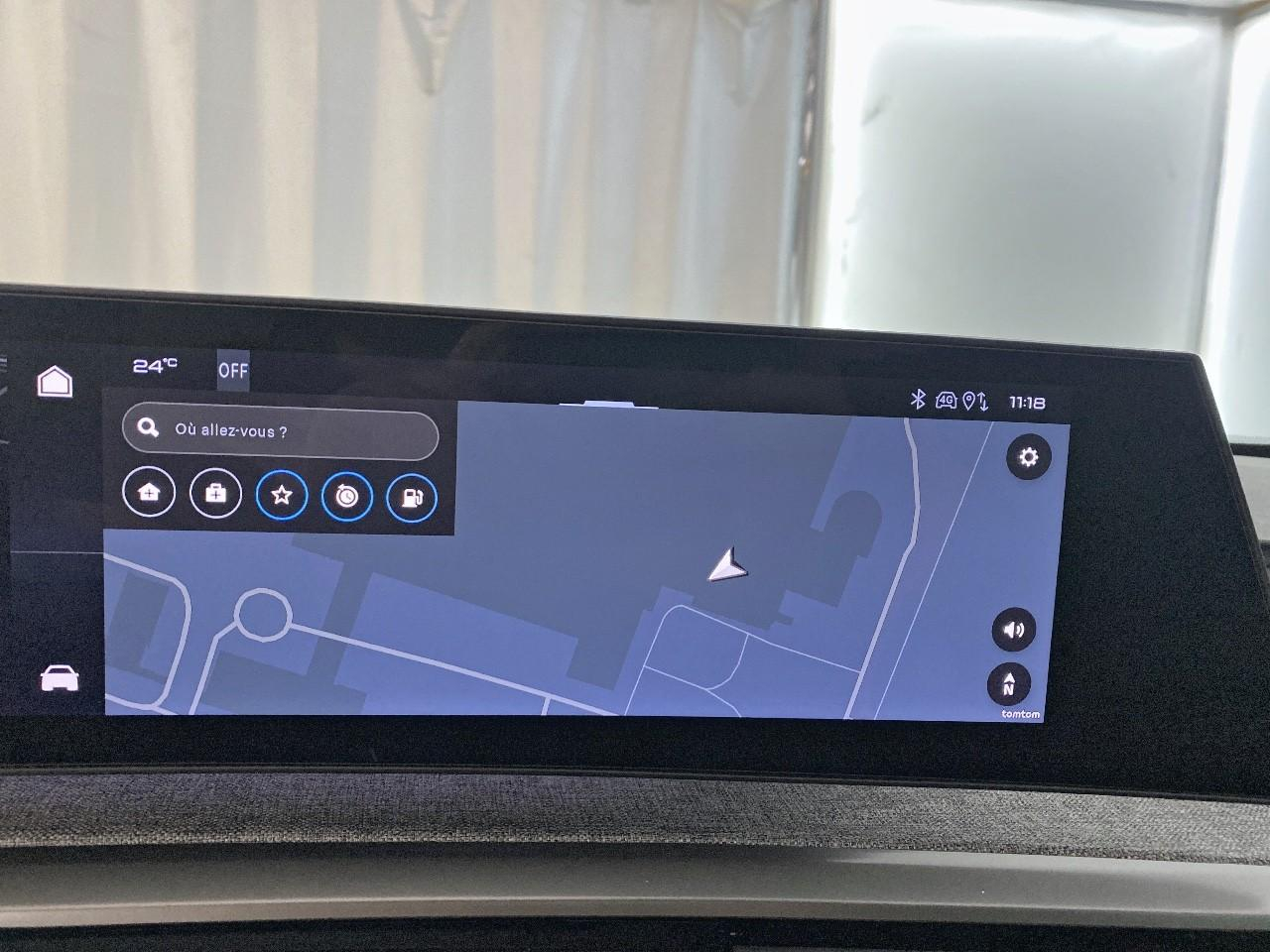 Peugeot 3008 hybrid 145 e-dcs6 gt — photo 14