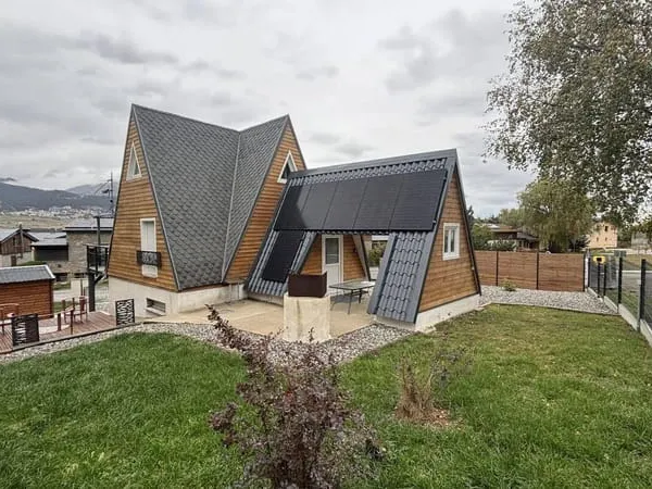 Chalet 6 pièces 85 m²