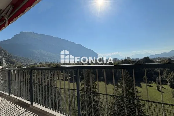 Appartement 3 pièces 74 m²