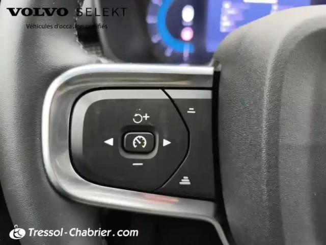 Volvo Xc40 b3 163 ch dct7 ultra — photo 19