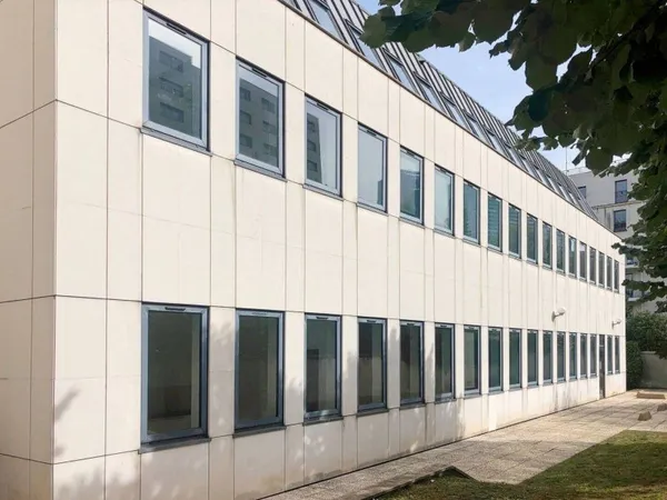 Bureau 227 m²
