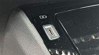 Peugeot 2008 1.2 PureTech 130ch S&S GT — photo 16
