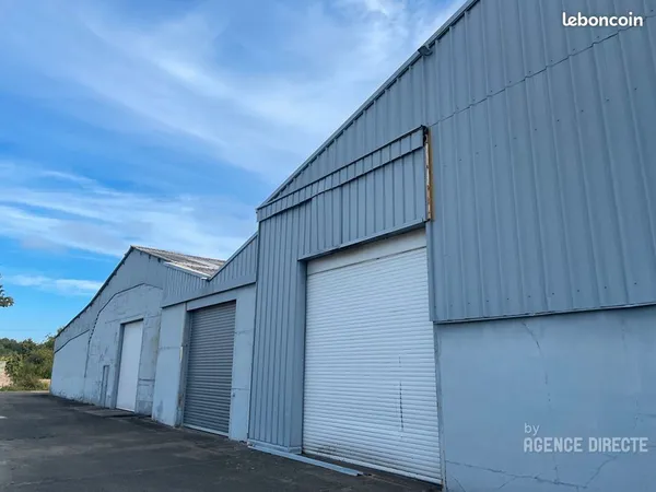 Local 1790 m² SAINT MALO