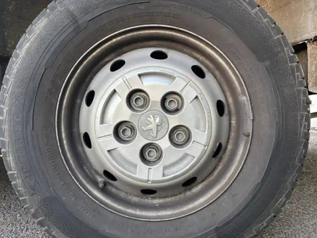 Peugeot Boxer tole 3.0 t l2h2 bluehdi 120 s&amp;s bvm6 — photo 40