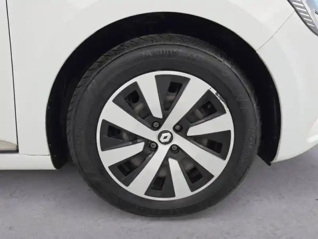 Renault Clio tce 90 — photo 30