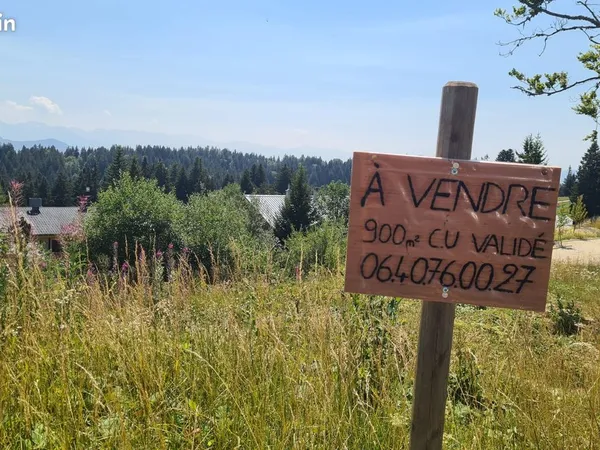 Vends Terrain à Le Revard Au dessus d'Aix les Bains. CU validé surface 900 m2
