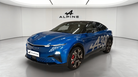 Alpine A390