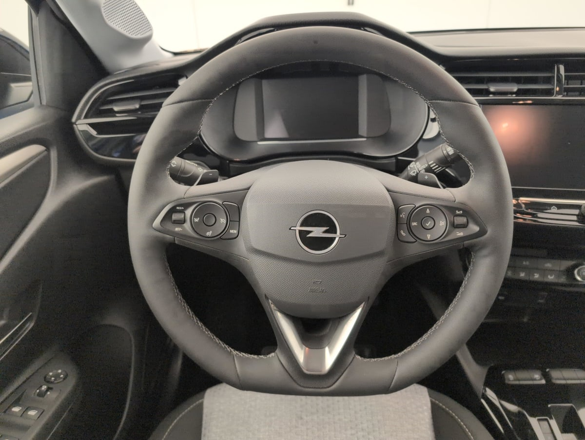 Opel Corsa — photo 14