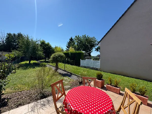 MAISON AVEC JARDIN ET GARAGE - VILLERS-SEMEUSE