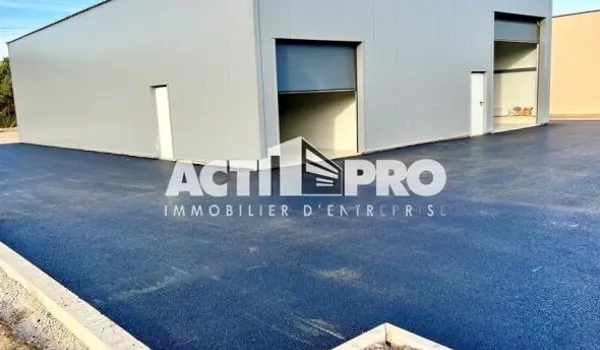 Local commercial 290 m²