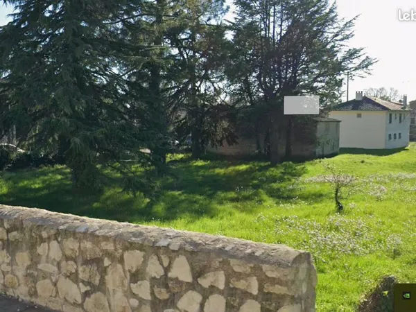 Terrain Constructible à Vendre à Paillet