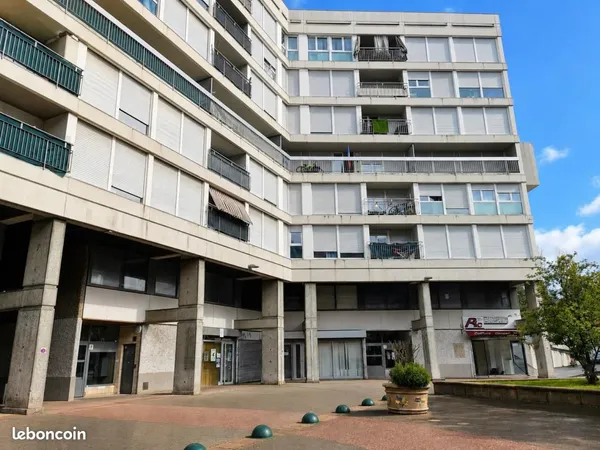 Local commercial 24 m²