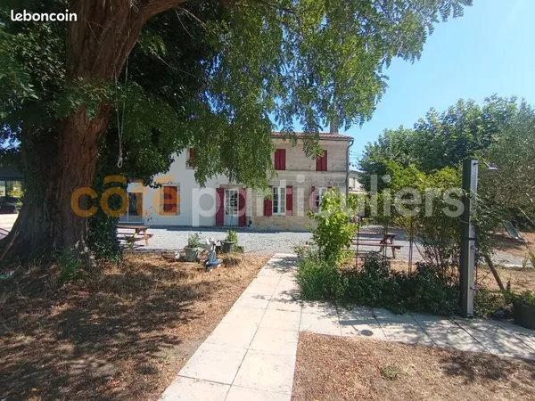 Propriété 10 pièces 280 m²