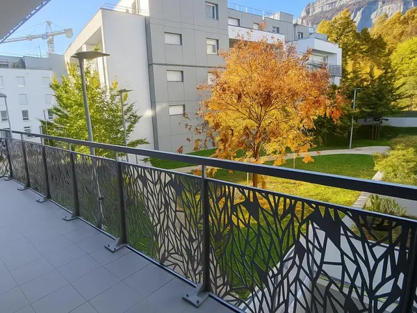 Appartement Meylan 1 pièce(s) 35 m2