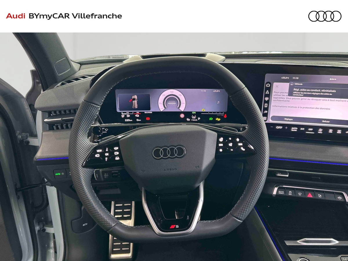 Audi Q3 e-hybrid 272 ch S tronic 6 — photo 10