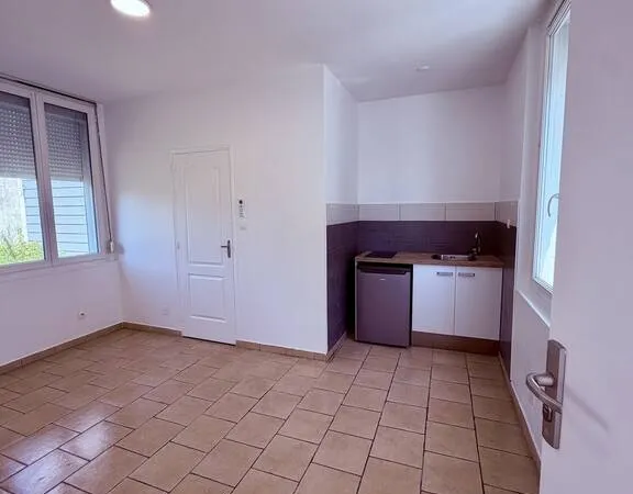 Studio 1 pièce 17 m²