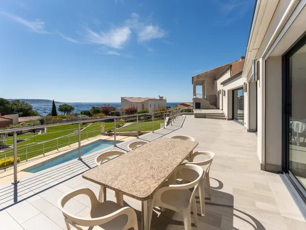 Villa 10 pièces 462 m²