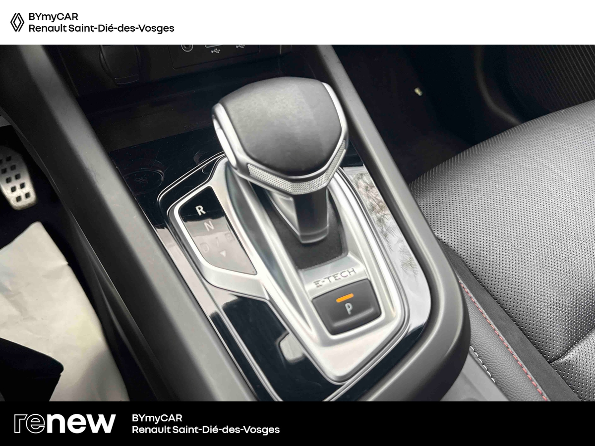 Renault Arkana E-Tech 145 - 21B — photo 21