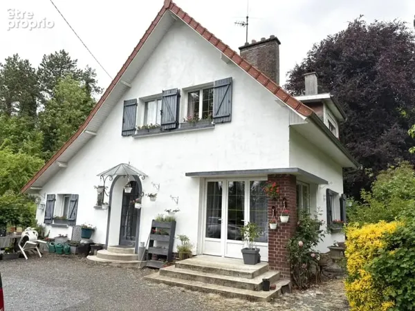NOUVEAUTE L'Immobilier du Centre vous propose cette charmante maison située sur le secteur de Auxi-l