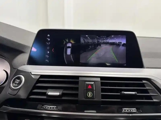 Bmw X3 sdrive18da 150ch  business design — photo 14