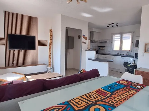 Appartement 2 chambres meublés,remis suite à désistement