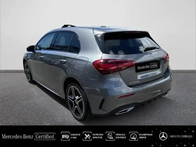 Mercedes Classe A 250 e hybride rechargeable 218ch amg line 8g-dct — photo 3
