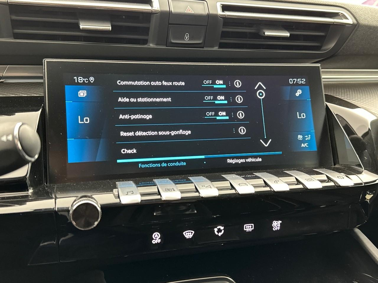 Peugeot 508 puretech 180 ch s&s eat8 allure pack — photo 23