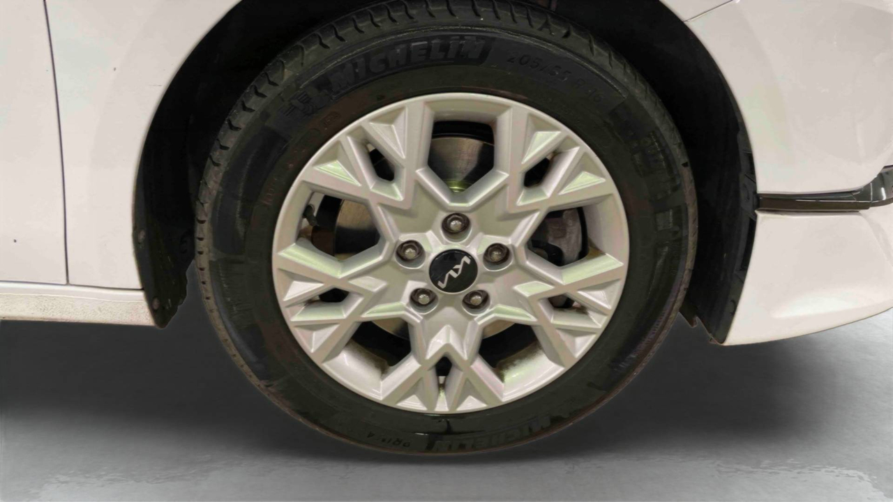 KIA CEED 1.6 CRDi 136 ch MHEV DCT7 — photo 11