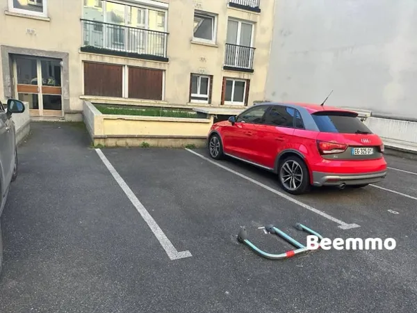 Parking 14 m²