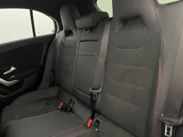 Mercedes Classe A 250 e hybrid eq 8g-dct — photo 16