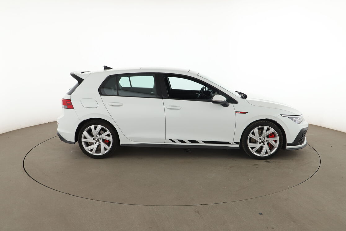 Volkswagen Golf VIII 2.0 TSI GTI Clubsport DSG7 — photo 6