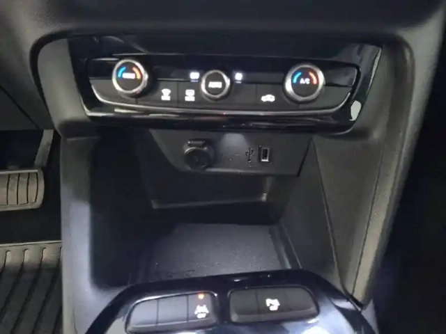Opel Corsa electrique 136 ch &amp; batterie 50 kwh — photo 28