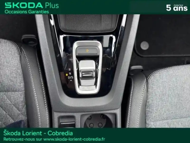 Skoda Octavia combi 2.0 tdi scr 150ch sportline dsg7 — photo 12
