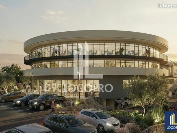Local commercial 1 161 m²