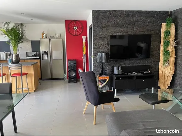 Maison 2 pièces 80 m²