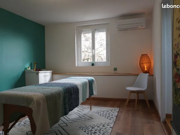 Cabinet bien-être à louer - Blanquefort Centre - 25m² - dès 28/jour