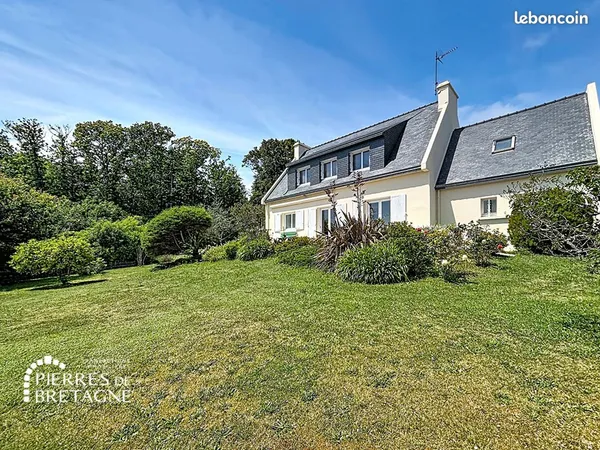 Propriété 7 pièces 137 m²