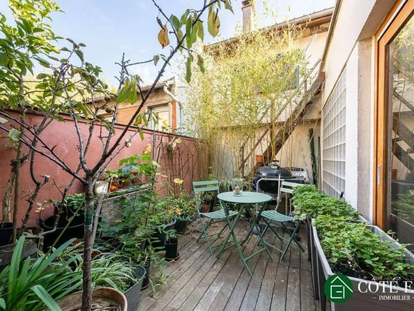 Maison 8 pièces 220 m²